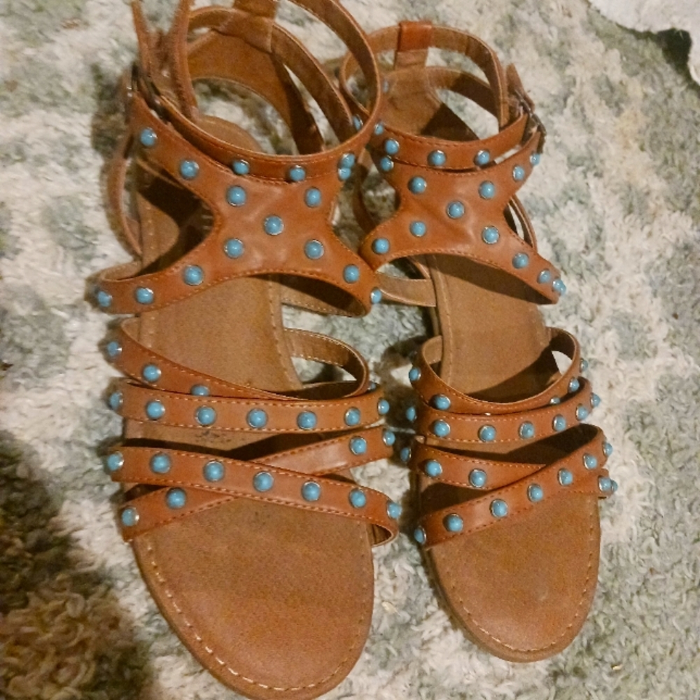 Kidpik gladiator sandal with turquoise stones sz 4